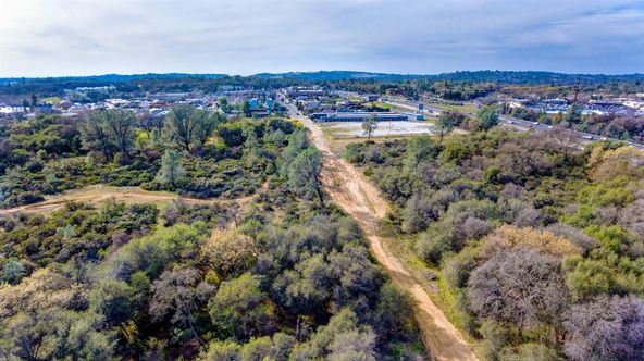 15 Coach Lane, Shingle Springs, CA 95682